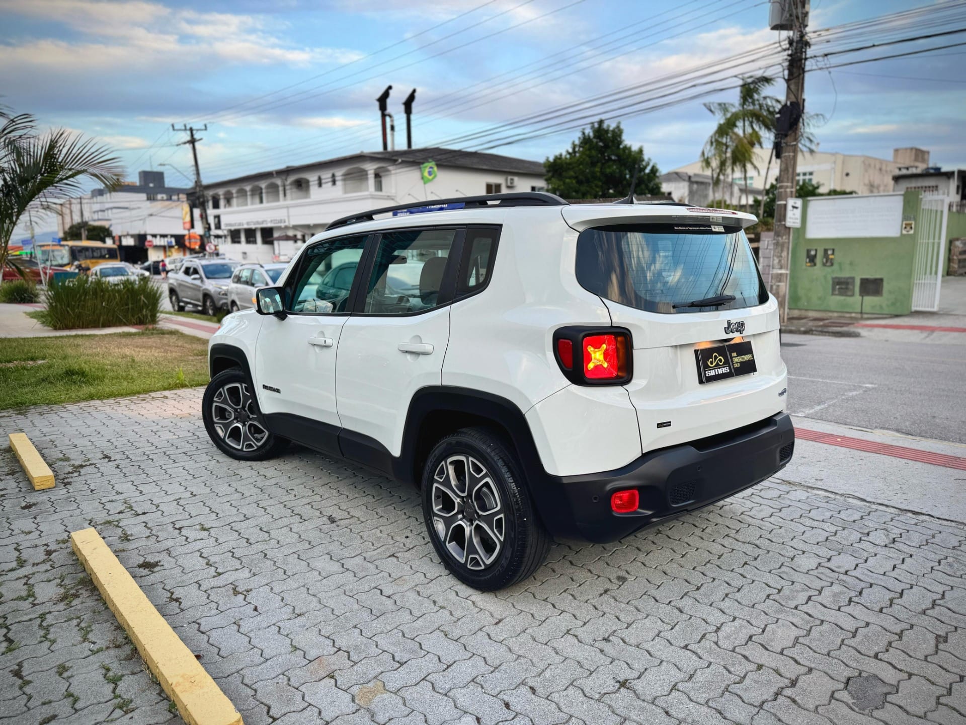 imagem-https://www.socarrao.com.br/sc-vehicle-images-prod/52559/1769989062855-6578371OR_1743715145_51_520.jpg