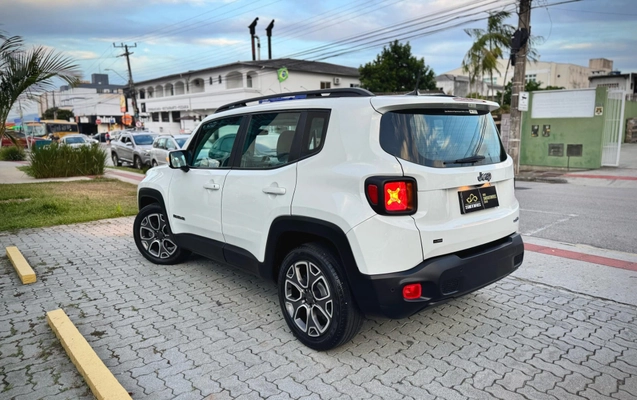 imagem-https://www.socarrao.com.br/sc-vehicle-images-prod/52559/1769989062855-6578371OR_1743715145_51_520.jpg