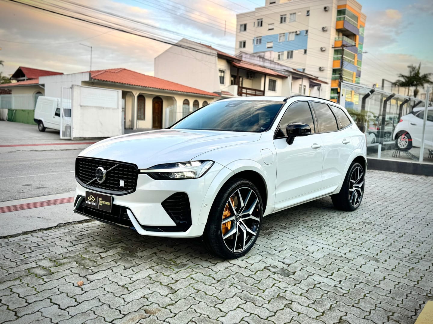 imagem-https://www.socarrao.com.br/sc-vehicle-images-prod/52561/1769989063291-6698242OR_1749063616_3_650.jpg