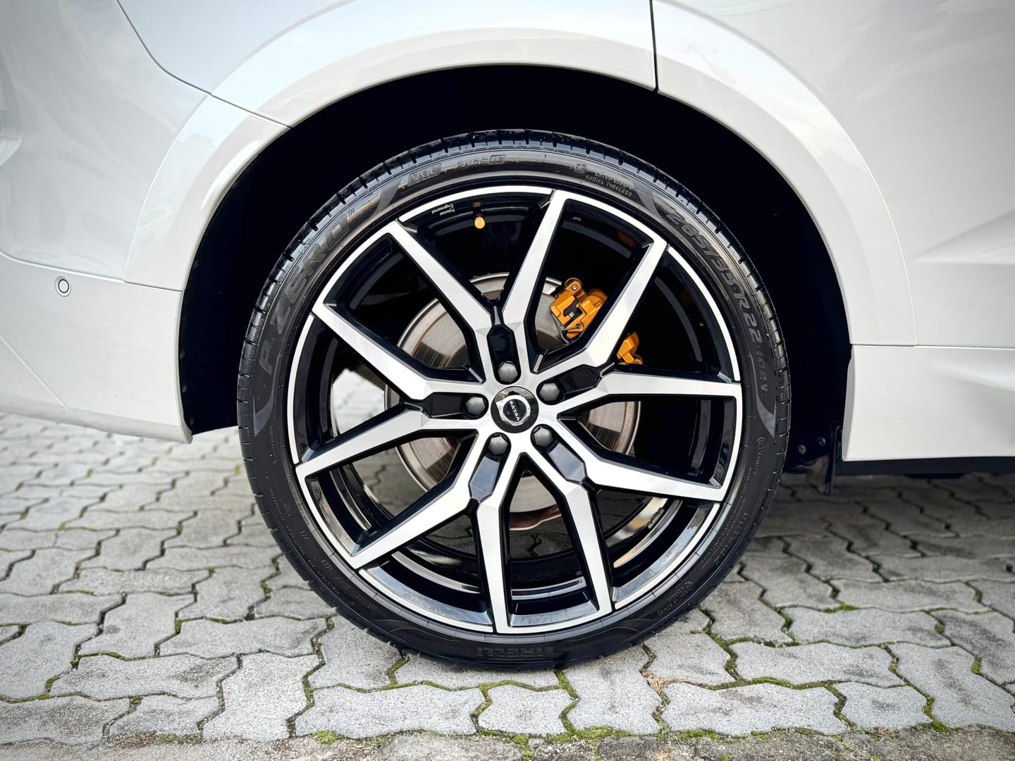 imagem-https://www.socarrao.com.br/sc-vehicle-images-prod/52561/1769989063292-6698242OR_1749063617_69_830.jpg