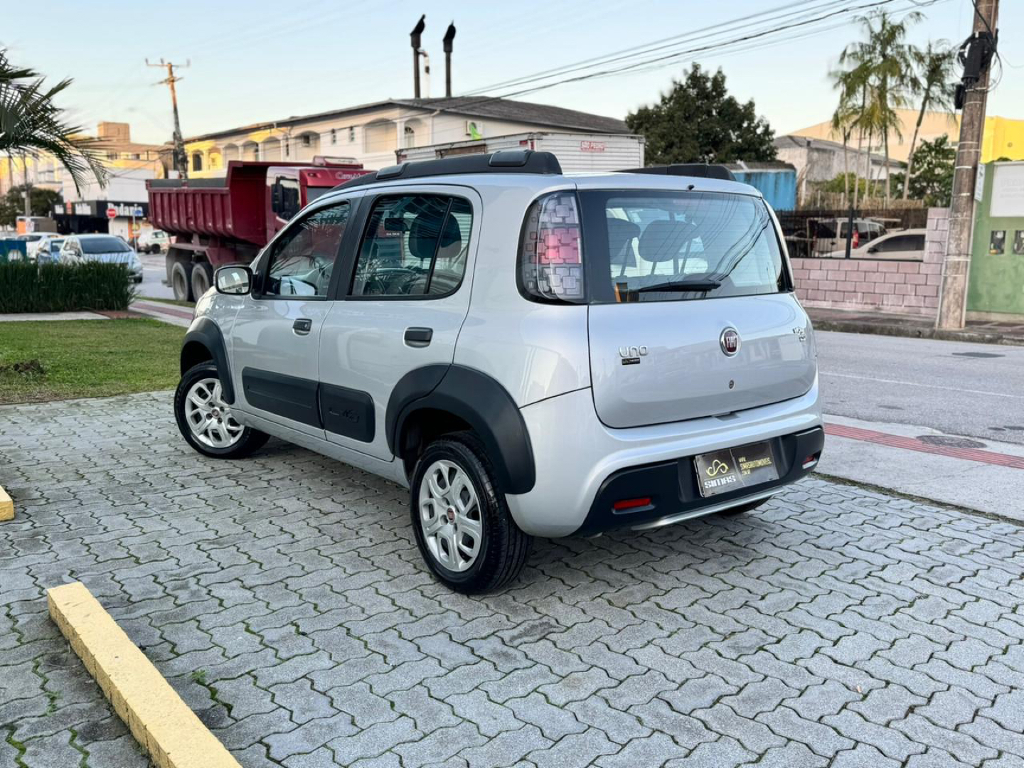 imagem-https://www.socarrao.com.br/sc-vehicle-images-prod/52566/1769989064335-6727484OR_1764181390_62_910.jpg