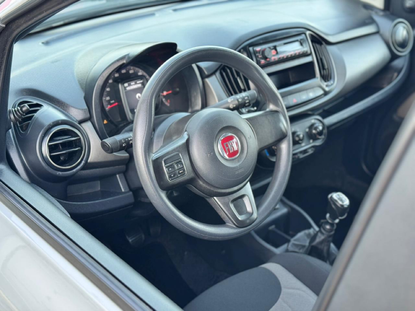 imagem-https://www.socarrao.com.br/sc-vehicle-images-prod/52566/1769989064335-6727484OR_1764181391_32_890.jpg