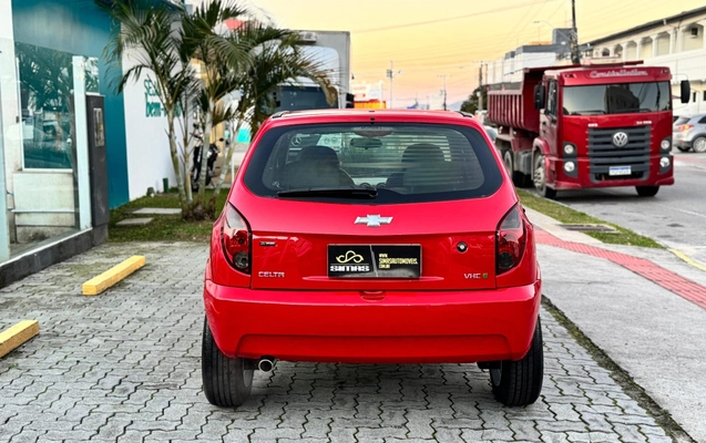 imagem-https://www.socarrao.com.br/sc-vehicle-images-prod/52570/1769989065375-6785503OR_1752698328_26_870.jpg