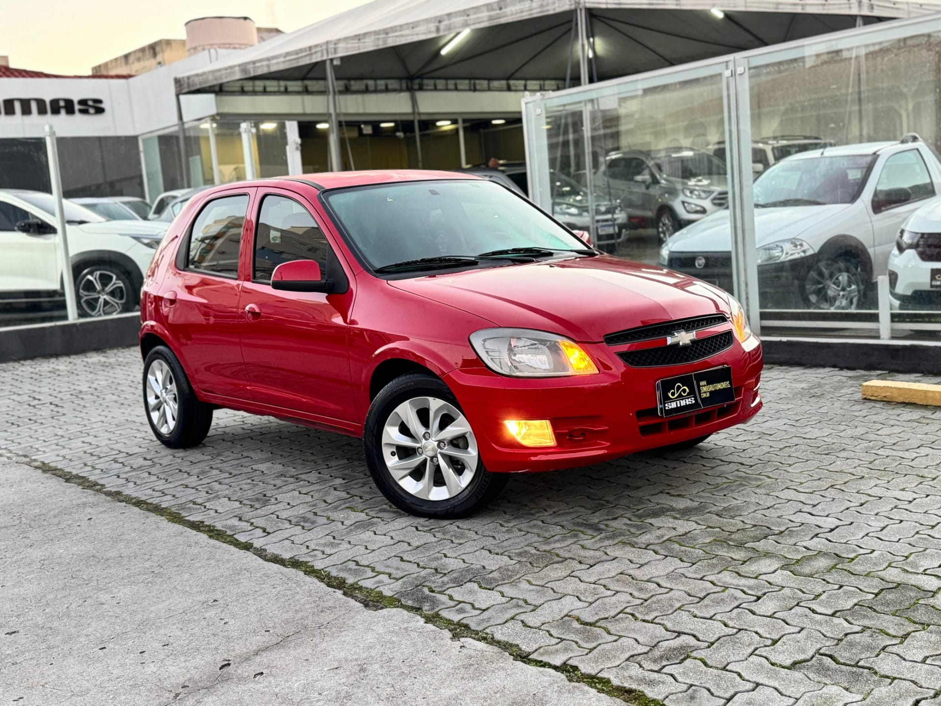 Chevrolet Celta 2012 Vermelho — foto 1 de 3