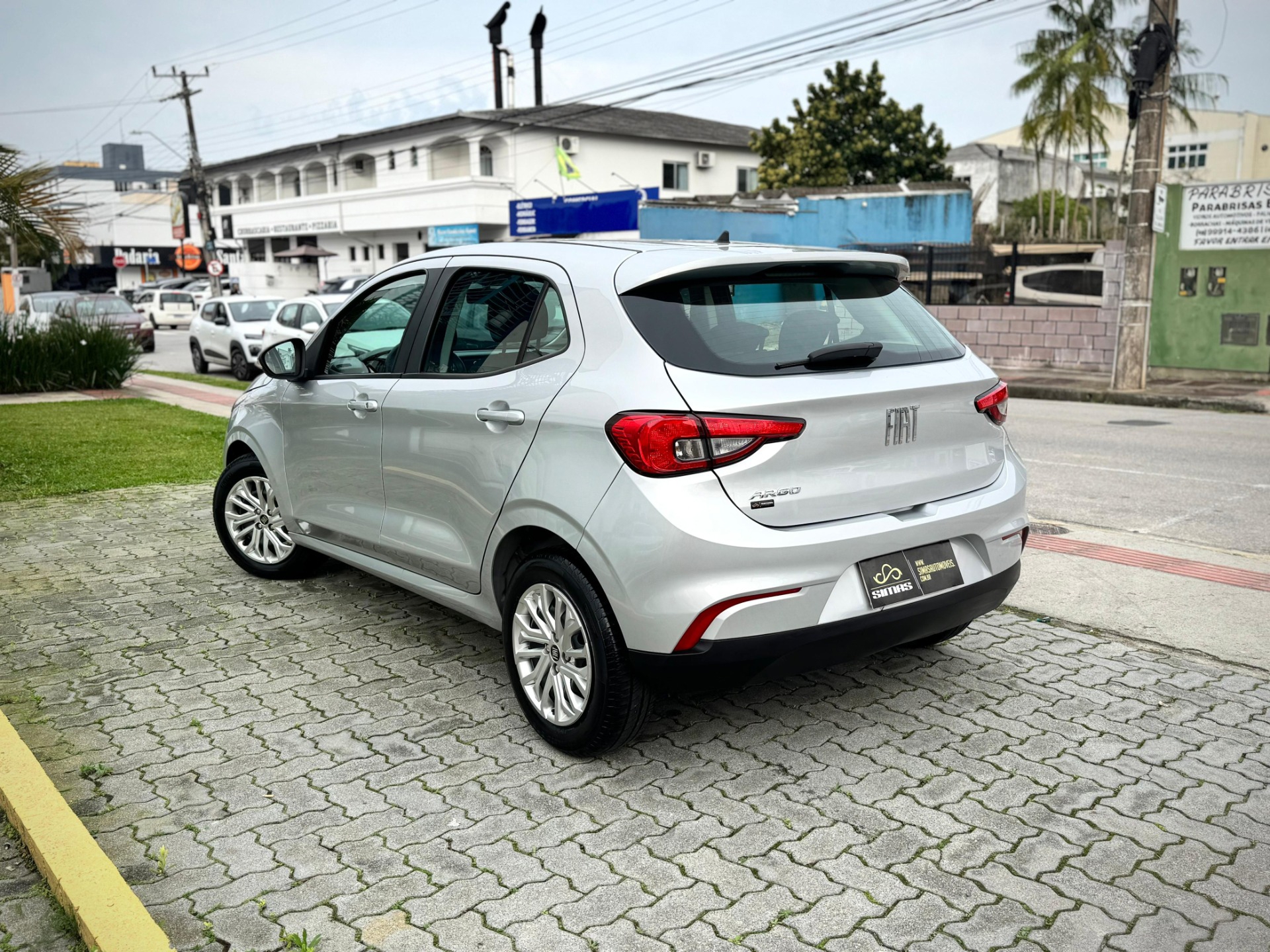 imagem-https://www.socarrao.com.br/sc-vehicle-images-prod/52576/1769989066716-6920942OR_1757957903_53_930.jpg