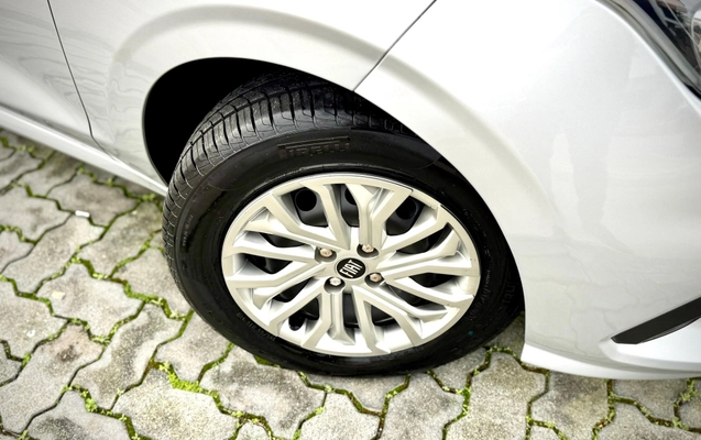 imagem-https://www.socarrao.com.br/sc-vehicle-images-prod/52576/1769989066716-6920942OR_1757957906_88_930.jpg