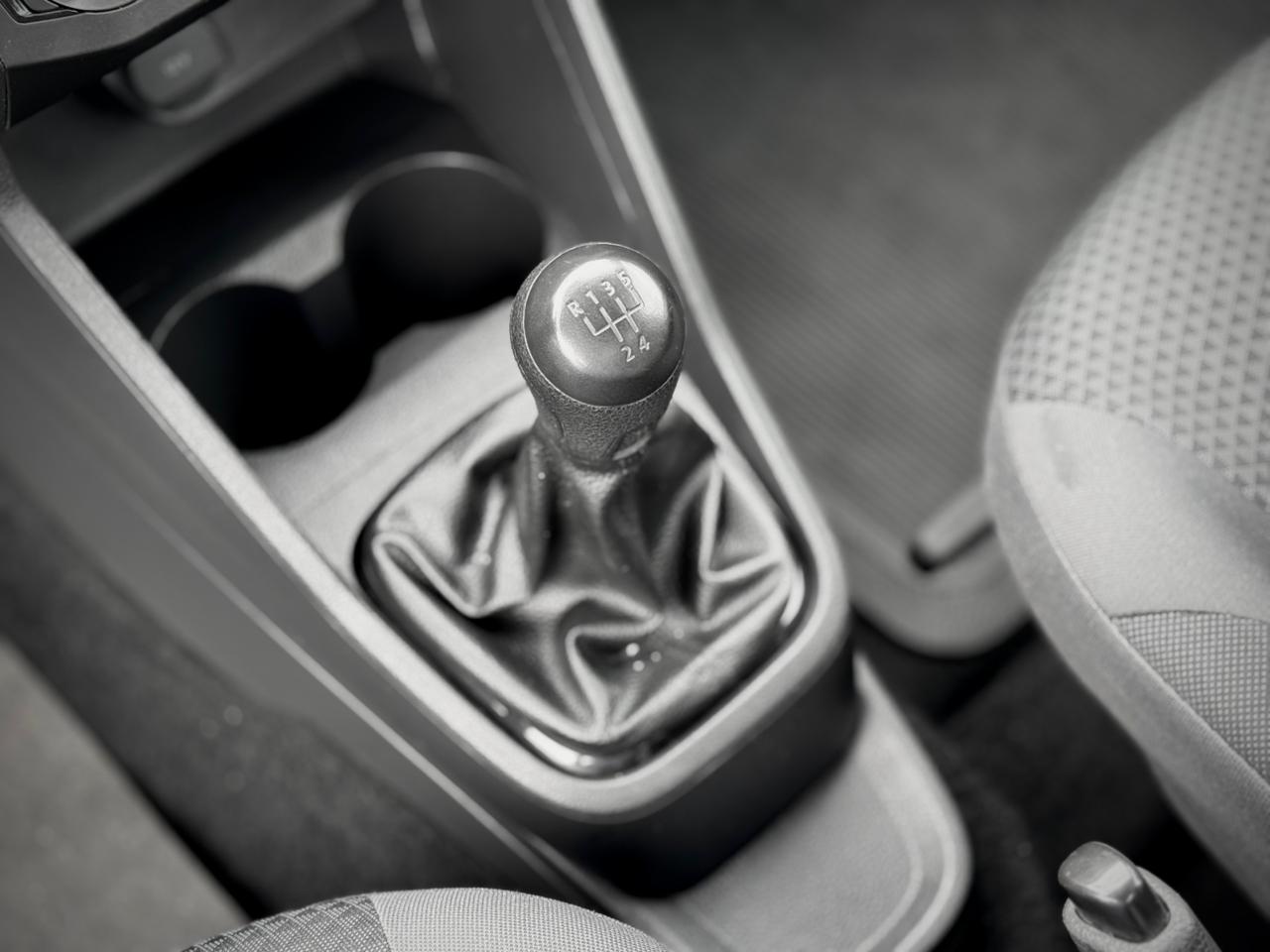 imagem-https://www.socarrao.com.br/sc-vehicle-images-prod/52585/1769989068838-7075355OR_1763643688_93_920.jpg