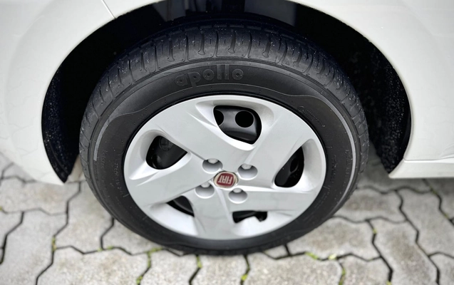 imagem-https://www.socarrao.com.br/sc-vehicle-images-prod/52590/1769989069799-7148487OR_1765410860_29_380.jpg