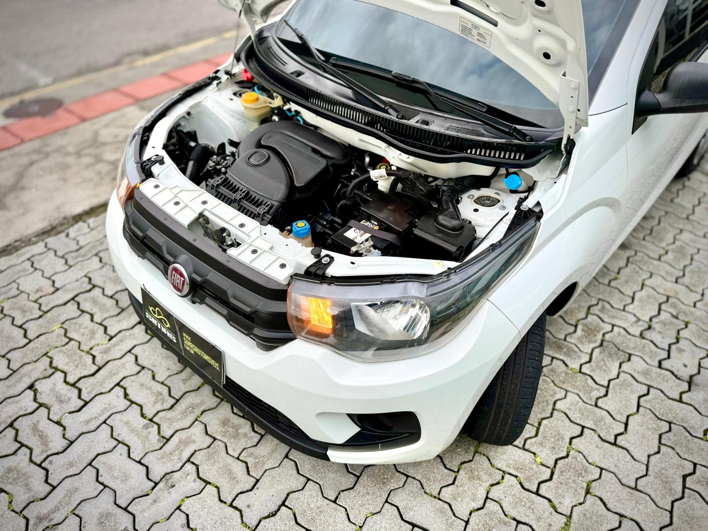 imagem-https://www.socarrao.com.br/sc-vehicle-images-prod/52590/1769989069799-7148487OR_1765410861_52_410.jpg