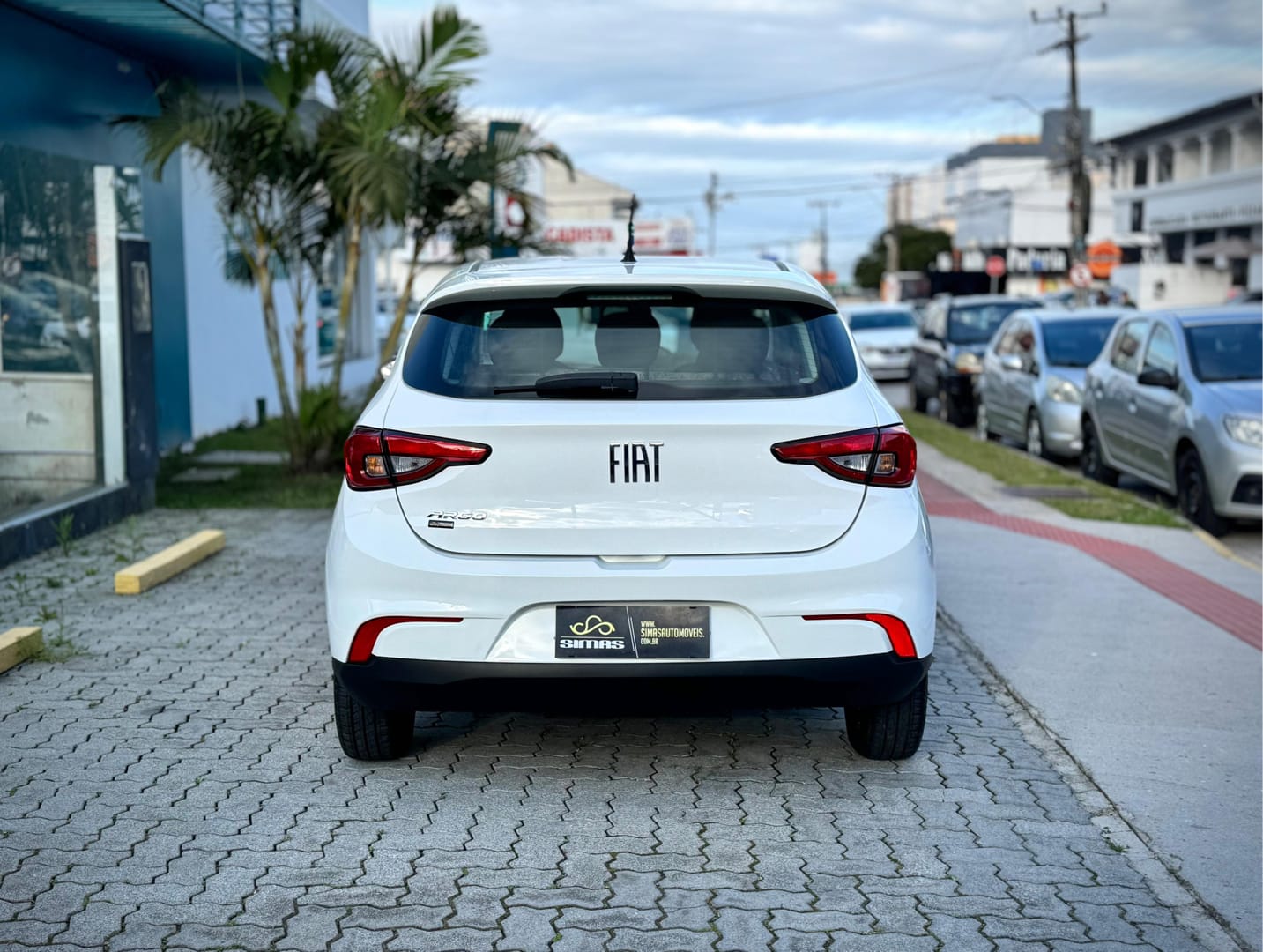 imagem-https://www.socarrao.com.br/sc-vehicle-images-prod/52592/1769989070178-7148498OR_1765411866_42_400.jpg