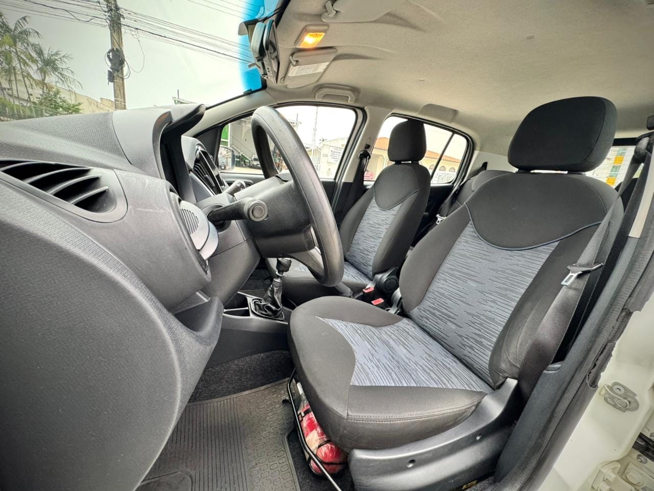 imagem-https://www.socarrao.com.br/sc-vehicle-images-prod/52594/1769989070592-7174112OR_1766092417_8_520.jpg