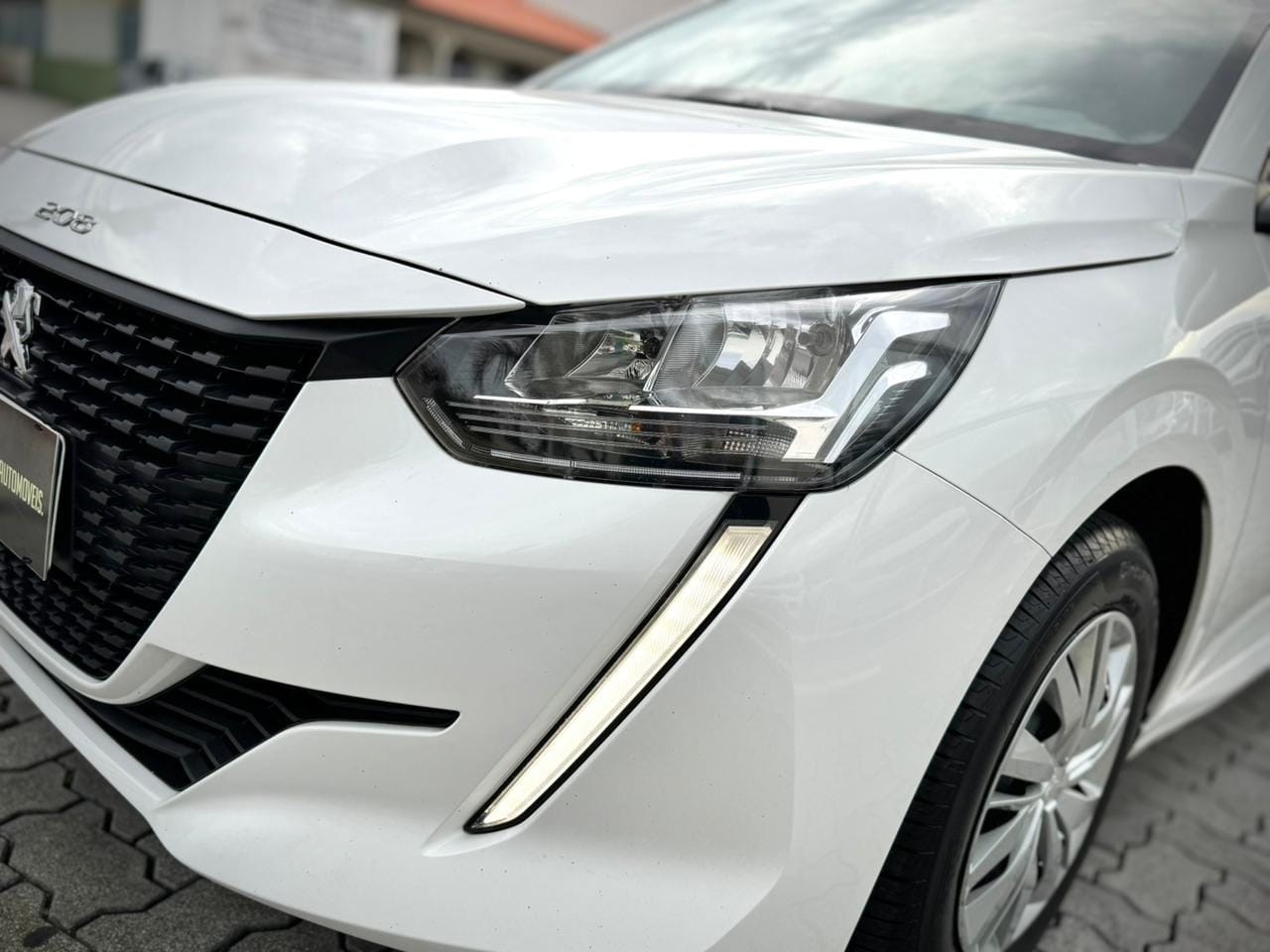 imagem-https://www.socarrao.com.br/sc-vehicle-images-prod/52595/1769989070775-7210756OR_1767904111_77_960.jpg