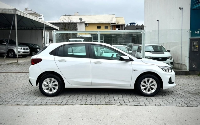 imagem-https://www.socarrao.com.br/sc-vehicle-images-prod/52597/1769989071218-7222818OR_1768337115_29_250.jpg