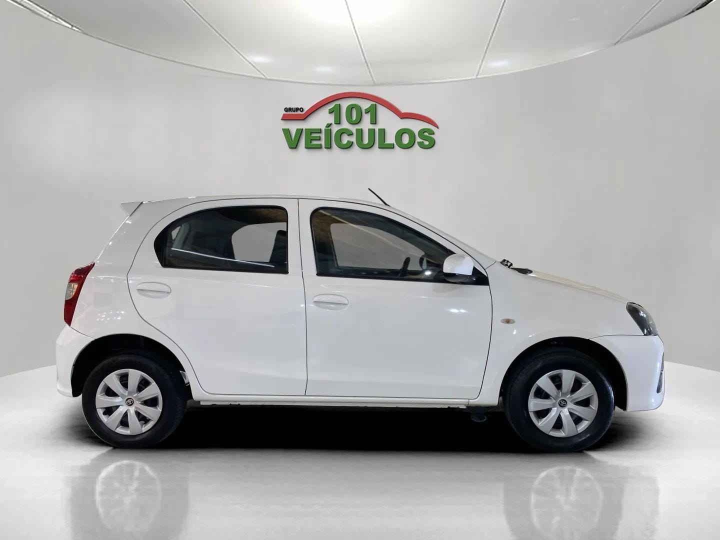 imagem-https://www.socarrao.com.br/sc-vehicle-images-prod/52687/1769989067093-6989367OR_1760636095_73_370.jpg