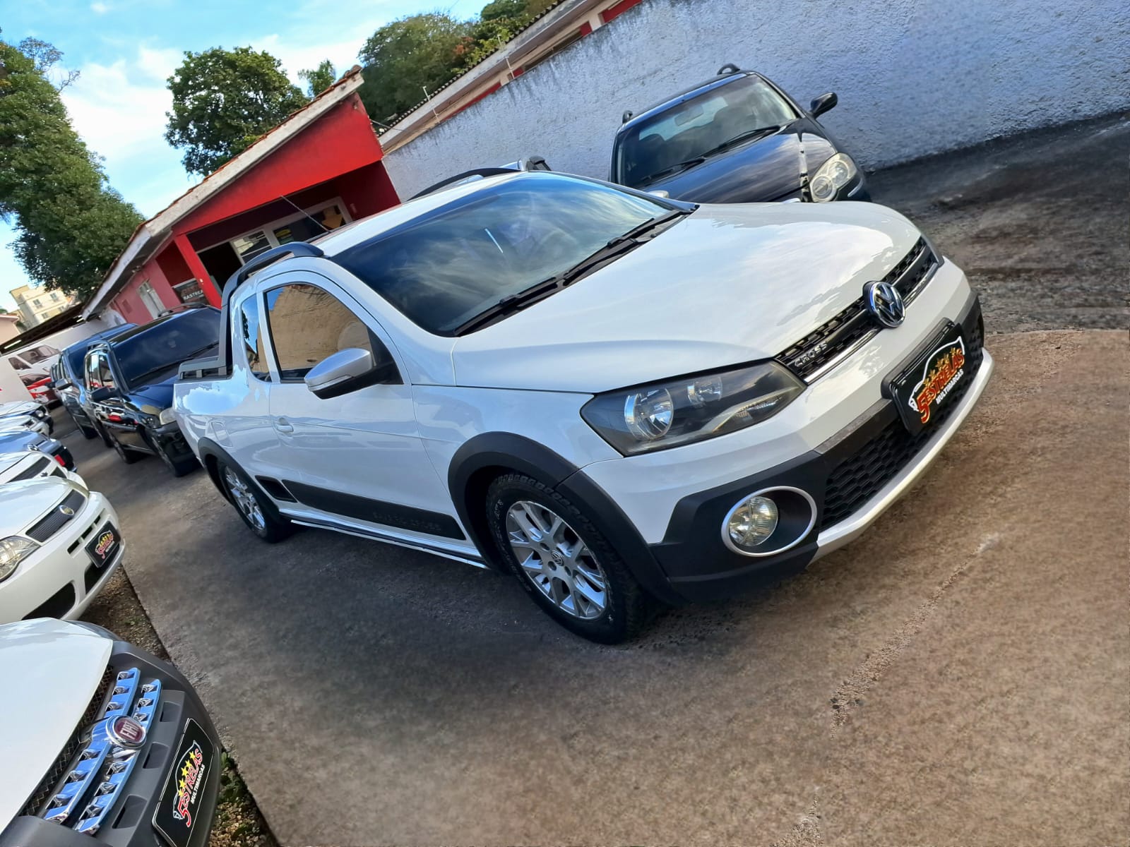 Volkswagen Saveiro CROSS 1.6 Mi Total Flex 8V CE na cor Branco em Curitiba / PR - 53251