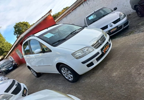 Fiat Idea 2008 Branco — foto 1 de 3