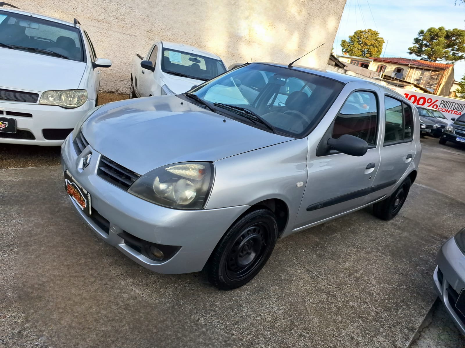 imagem-https://www.socarrao.com.br/sc-vehicle-images-prod/53262/1769989074845-6743937OR_1751034891_44_460.jpg