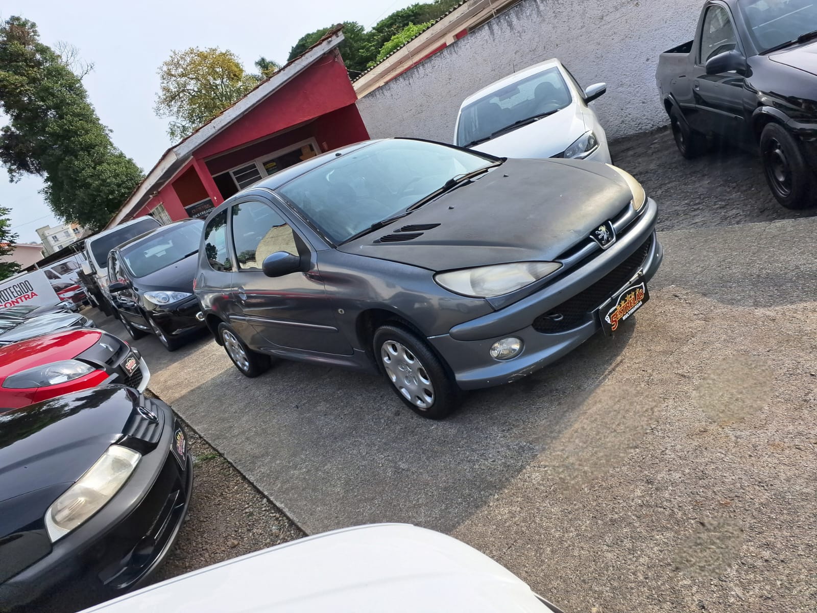 Peugeot 206 Presence 1.4/ 1.4 Flex 8V 5p na cor Cinza em Curitiba / PR - 53285