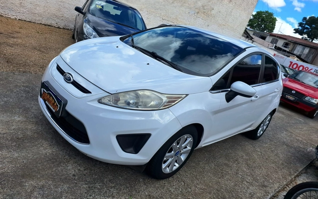imagem-https://www.socarrao.com.br/sc-vehicle-images-prod/53302/1769989082999-7153719OR_1765560659_40_550.jpg