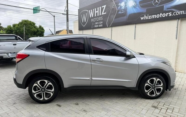 imagem-https://www.socarrao.com.br/sc-vehicle-images-prod/5338/1784314085030-7756181_0_B_432ef8265e.jpeg