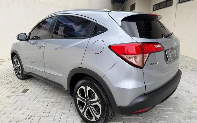 imagem-https://www.socarrao.com.br/sc-vehicle-images-prod/5338/1784314085030-7756181_2_B_eb6292c079.jpeg