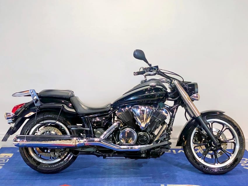 YAMAHA XVS 950 MIDNIGHT STAR  na cor Preto em Curitiba / PR - 53415