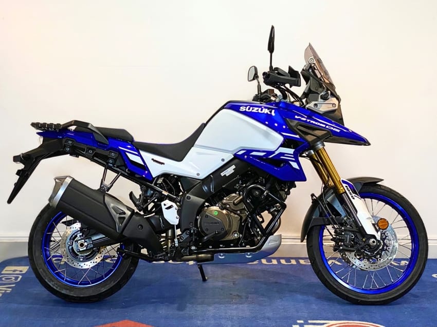 Suzuki DL 1050 XT V-STROM  na cor Azul em Curitiba / PR - 53449