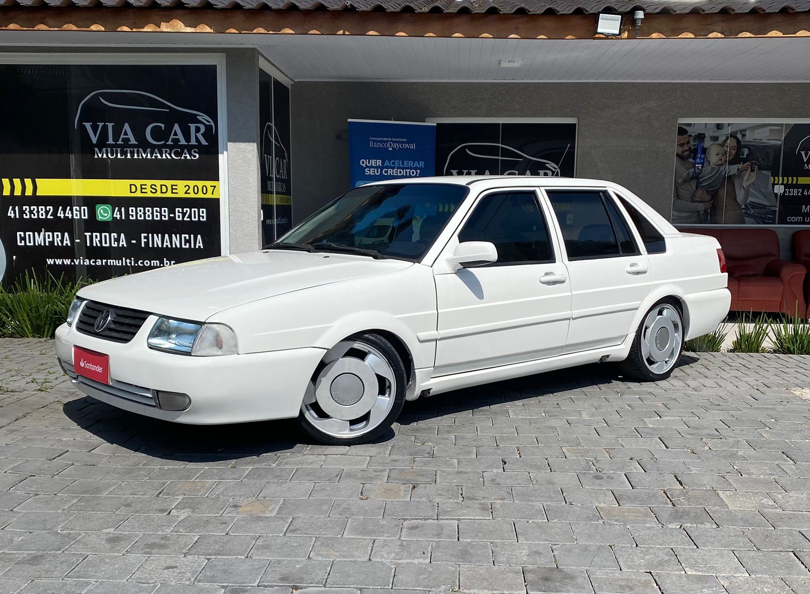 Volkswagen Santana 1.8 Mi na cor Branco em São José dos Pinhais / PR - 53624
