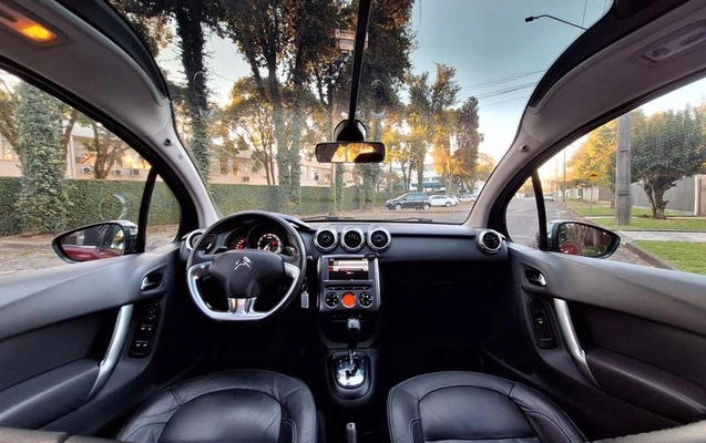 imagem-https://www.socarrao.com.br/sc-vehicle-images-prod/53788/1788011861731-7101931_10_B_7826123745.jpeg