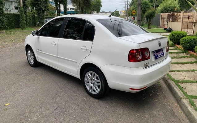 imagem-https://www.socarrao.com.br/sc-vehicle-images-prod/53799/1788011882309-7598416_18_B_c4692af45b.jpeg