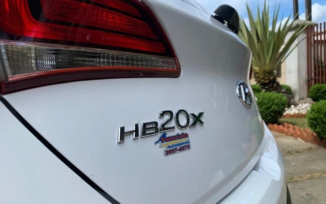 imagem-https://www.socarrao.com.br/sc-vehicle-images-prod/53804/1788011893316-7619455_13_B_427e51ba1e.jpeg