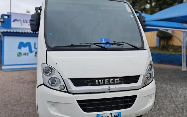 imagem-https://www.socarrao.com.br/sc-vehicle-images-prod/53957/1785248677831-7091990_14_B_acc41863ca.jpeg