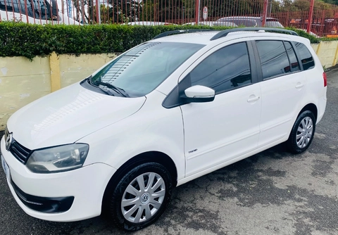 Volkswagen SpaceFox 2012 Branco — foto 1 de 3