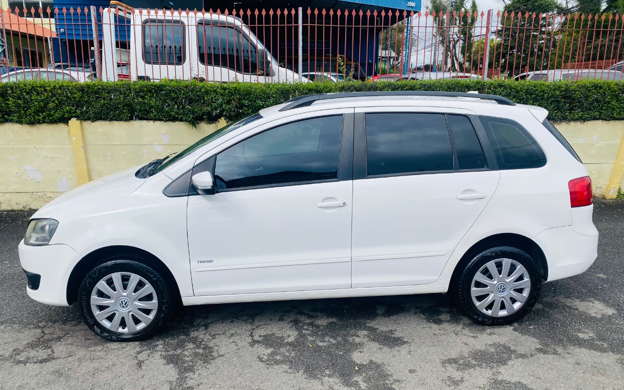 imagem-https://www.socarrao.com.br/sc-vehicle-images-prod/54068/1789144894189-SU1HXzEwNjQuanBlZw.jpeg
