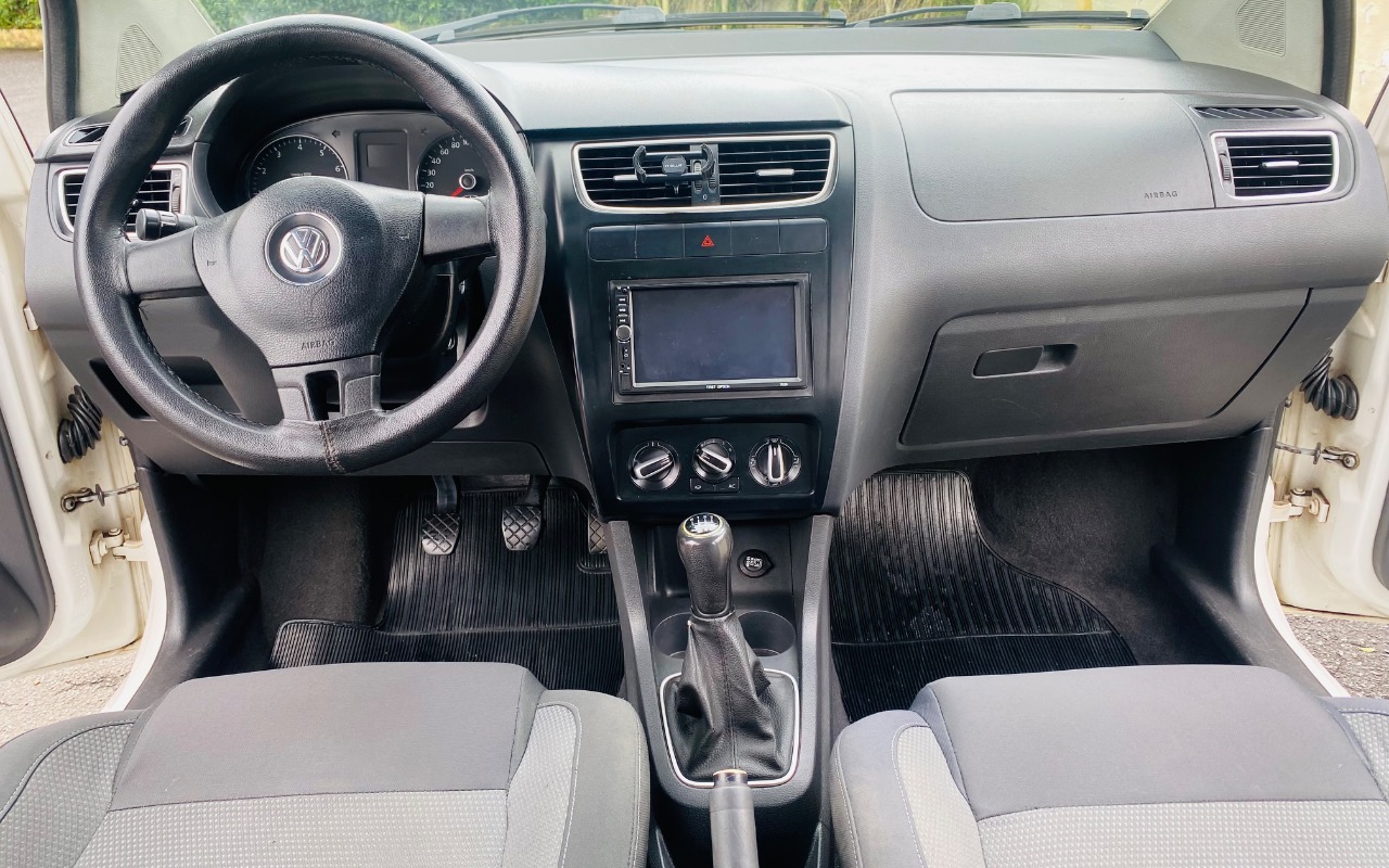 imagem-https://www.socarrao.com.br/sc-vehicle-images-prod/54068/1789144895272-SU1HXzEwNzMuanBlZw.jpeg