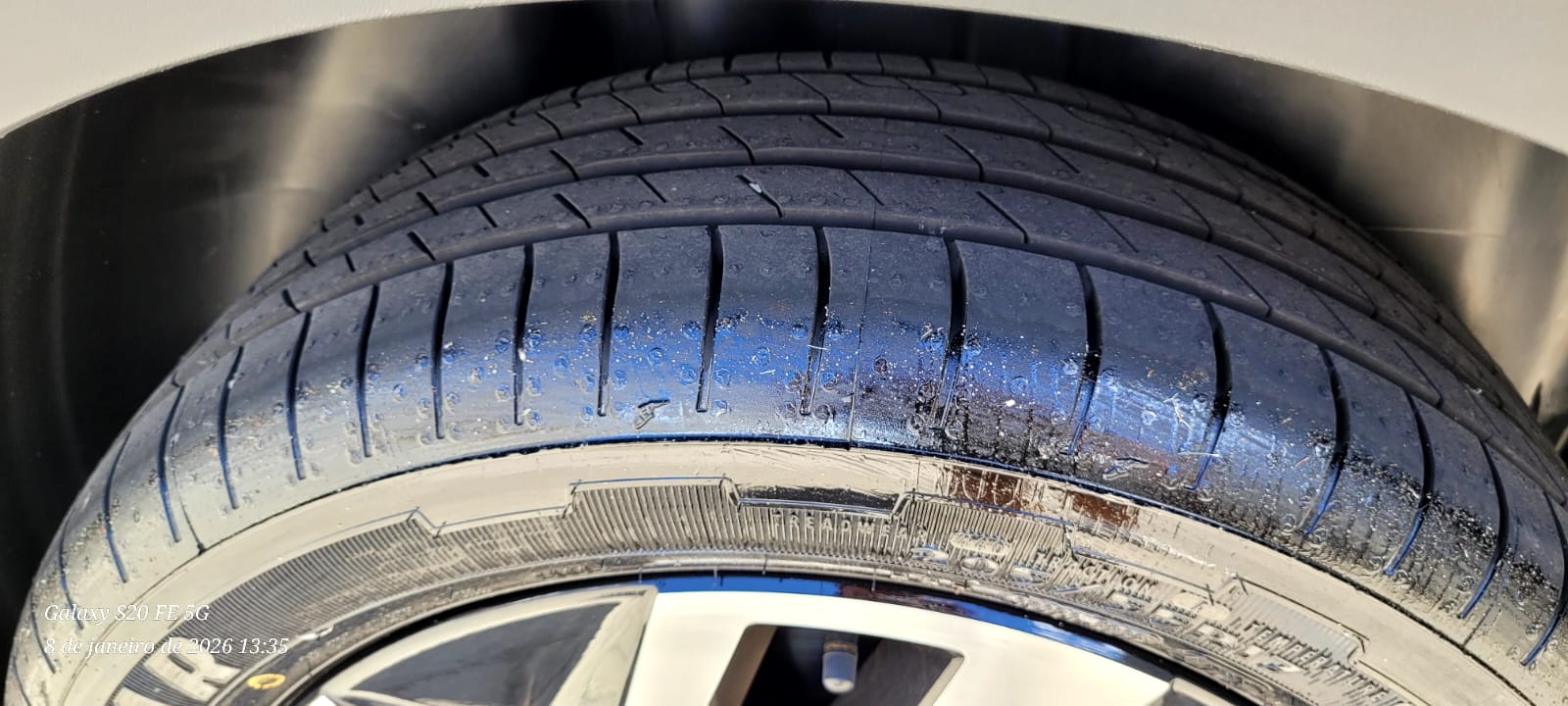 imagem-https://www.socarrao.com.br/sc-vehicle-images-prod/54094/1769989096518-7211930OR_1767963027_5_1000.jpg