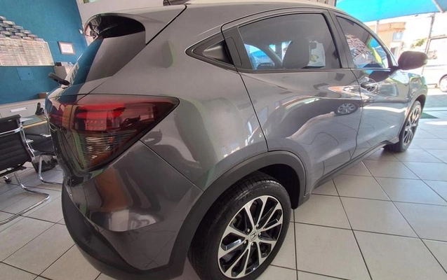 imagem-https://www.socarrao.com.br/sc-vehicle-images-prod/54207/1782391836441-7264577_9_B_ea446d073f.jpeg