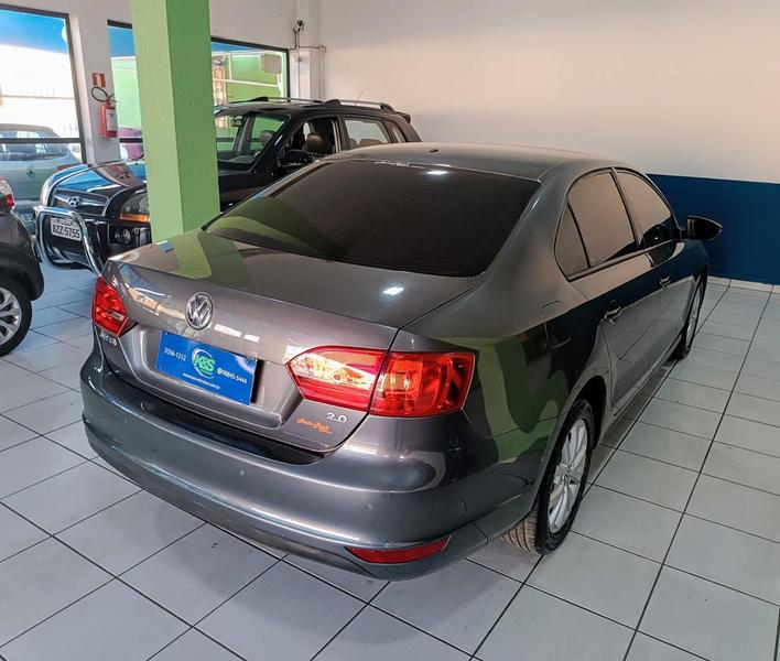 imagem-https://www.socarrao.com.br/sc-vehicle-images-prod/54213/1769989098426-6986309OR_1764420725_30_200.jpg