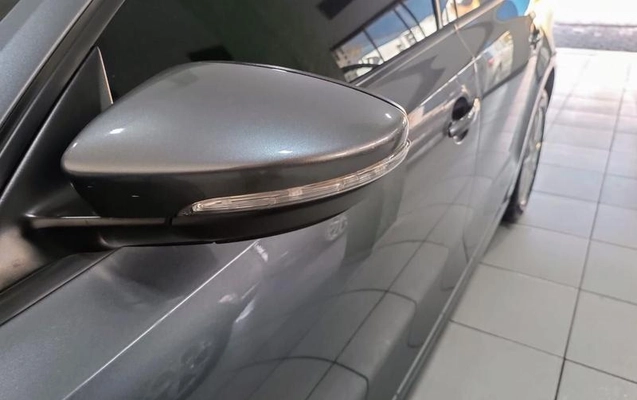imagem-https://www.socarrao.com.br/sc-vehicle-images-prod/54213/1769989098427-6986309OR_1764420728_71_680.jpg