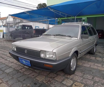 Volkswagen Quantum 1989 Bege — foto 1 de 3