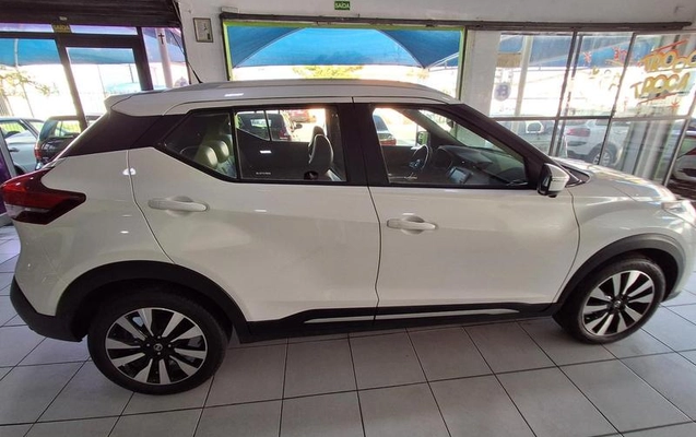 imagem-https://www.socarrao.com.br/sc-vehicle-images-prod/54221/1788184091697-7587157_12_B_056e1da147.jpeg