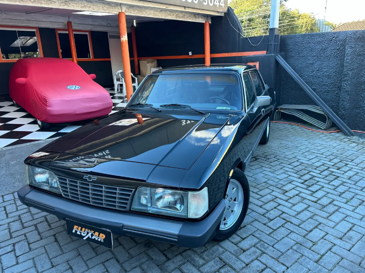 Chevrolet Opala Diplomata/Diplom. SLE/SE 4.1/2.5 na cor Preto em Curitiba / PR - 54308