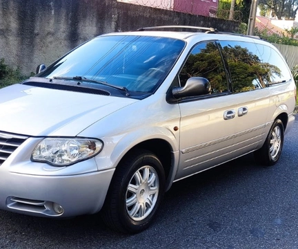 Chrysler Grand Caravan 2007 Cinza — foto 1 de 3