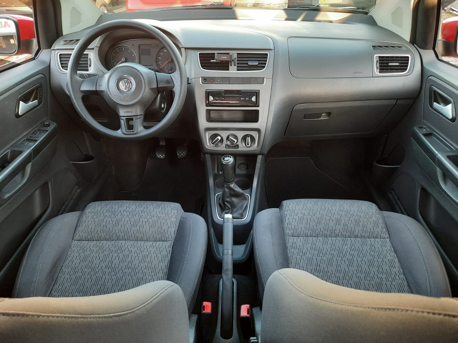 imagem-https://www.socarrao.com.br/sc-vehicle-images-prod/54380/1769989101962-6938925OR_1758739407_86_640.jpg