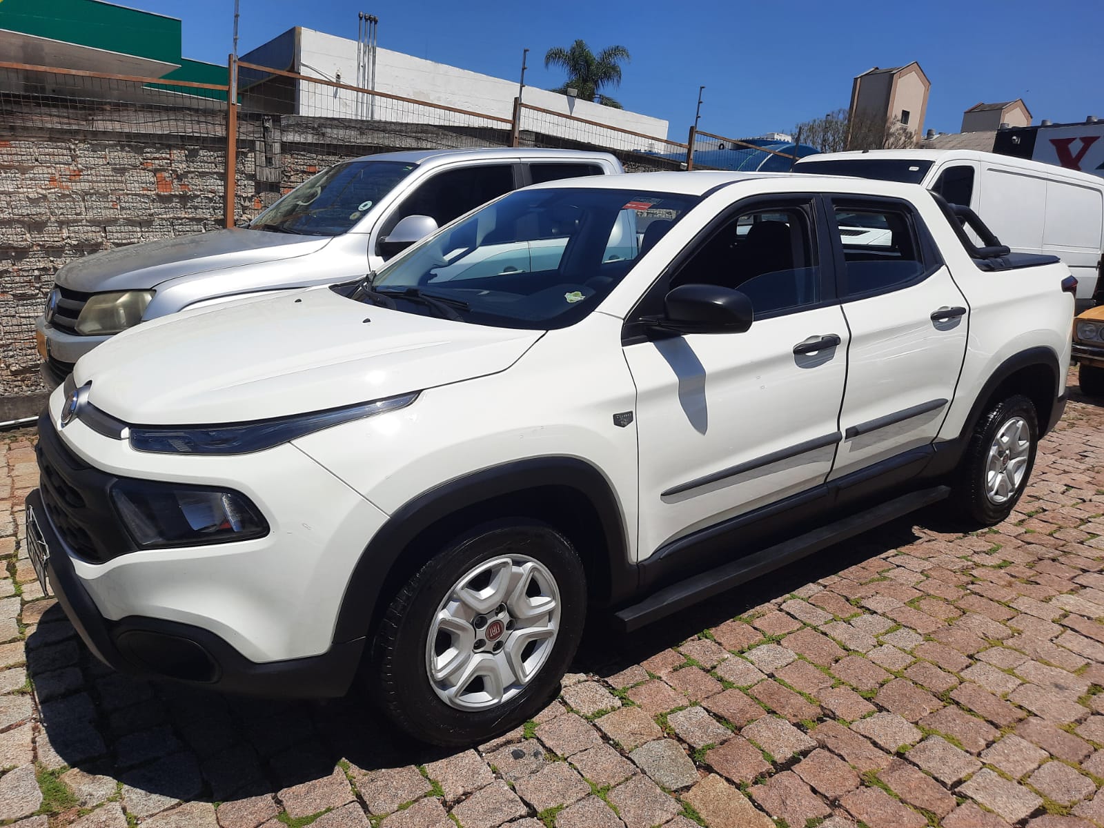 Fiat Toro 2021 Branco — foto 1 de 3