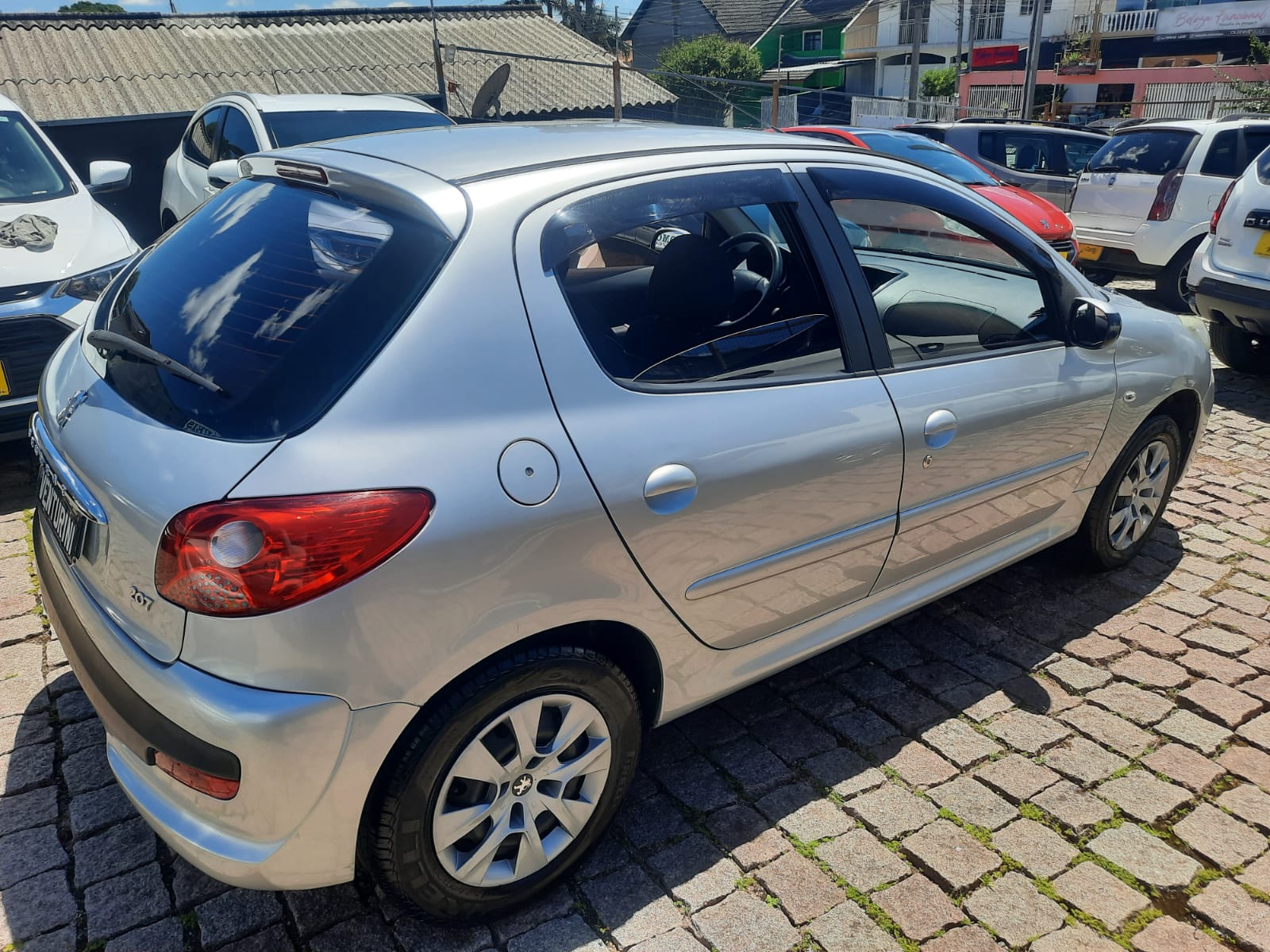 imagem-https://www.socarrao.com.br/sc-vehicle-images-prod/54389/1769989104000-7153482OR_1765549620_36_200.jpg