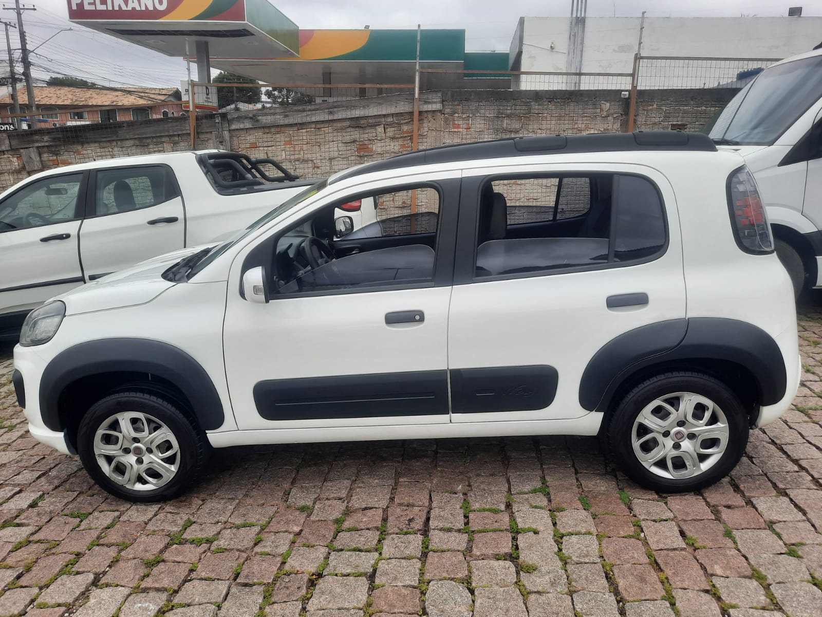 imagem-https://www.socarrao.com.br/sc-vehicle-images-prod/54395/1769989105200-7207084OR_1767797264_39_840.jpg