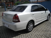 imagem-https://www.socarrao.com.br/sc-vehicle-images-prod/54402/1769989100880-4298935P_33404200_1614010955_61560.jpg