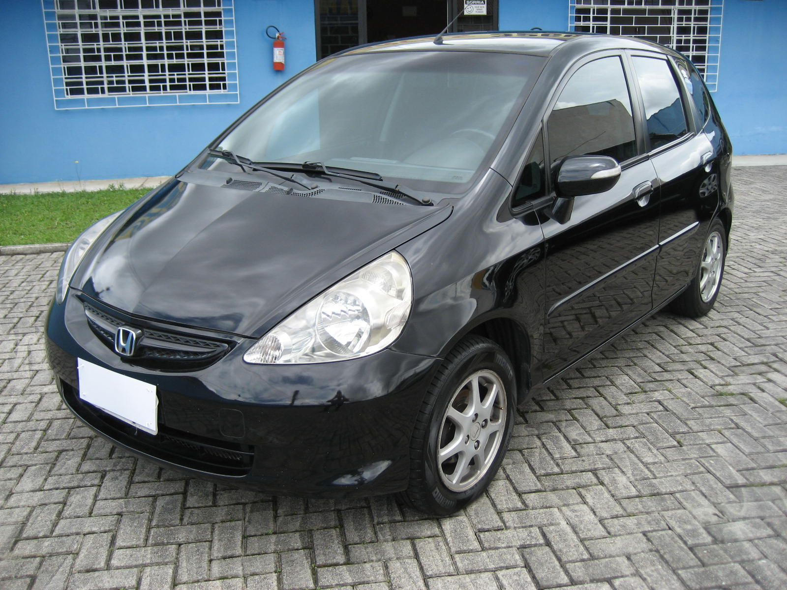 Honda Fit 2008 Preto — foto 1 de 2