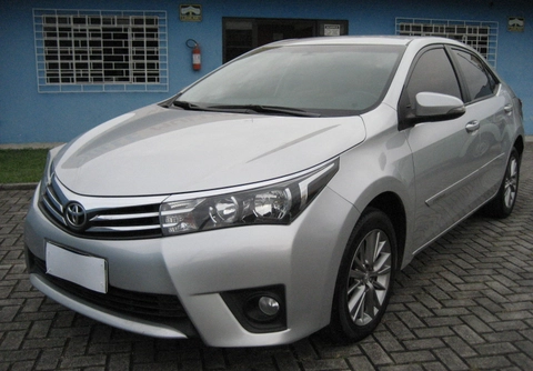 Toyota Corolla 2017 Cinza — foto 1 de 3